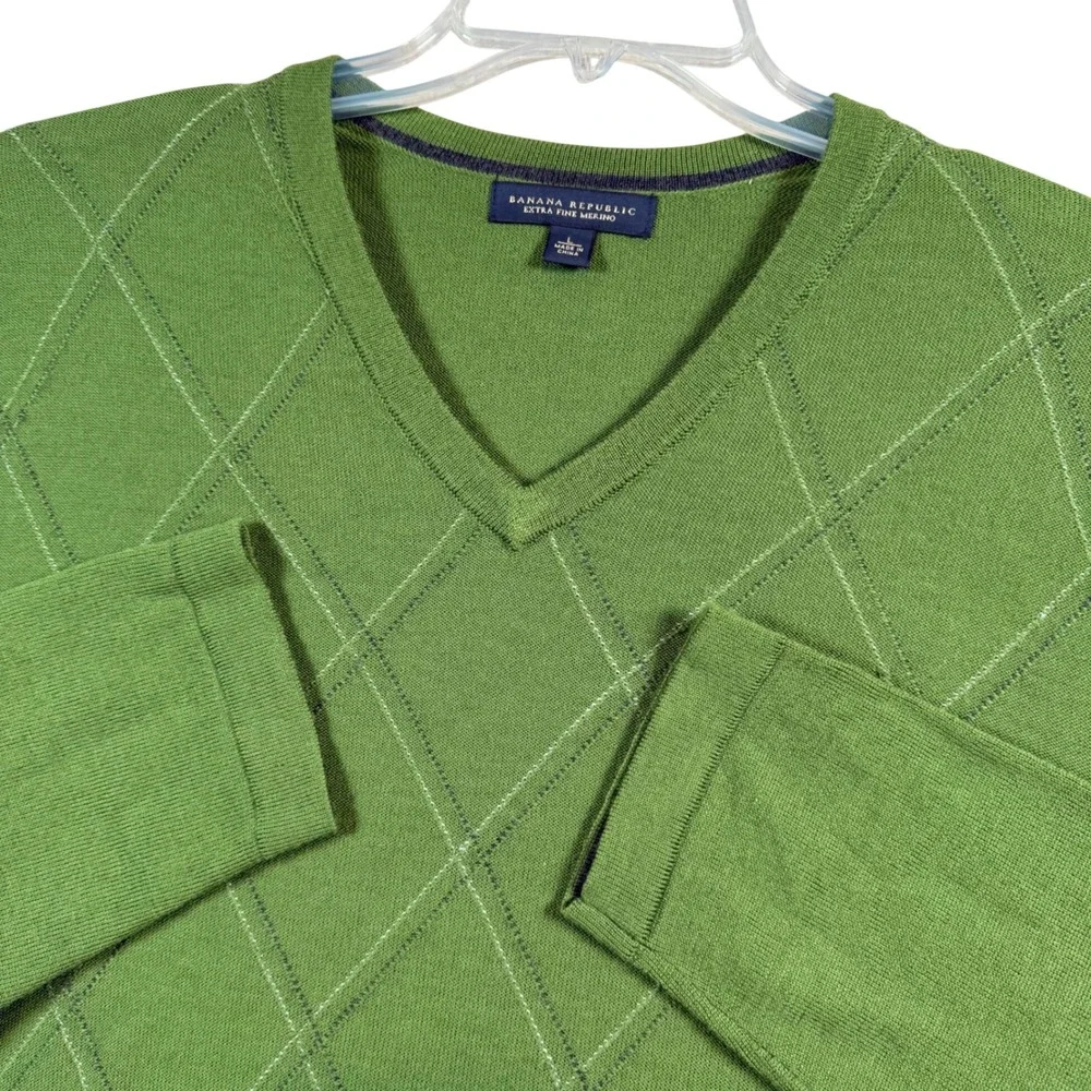 Banana Republic Sweater Mens Large‎ Green Merino Wool V-Neck